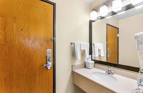 Oglesby Hotel | Best Western Oglesby Inn