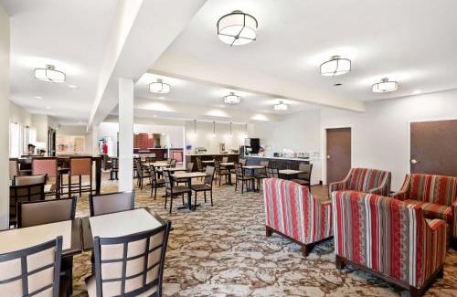 Palmyra Hotel | Best Western Palmyra Inn & Suites
