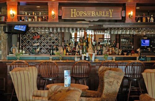 Cornwall Hotel | Best Western Parkway Inn & Conference Centre