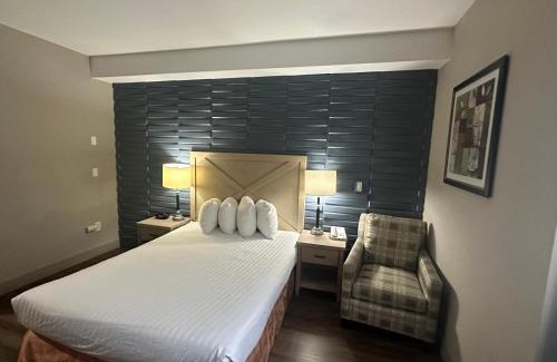 South Surrey Hotel | Best Western Peace Arch Inn