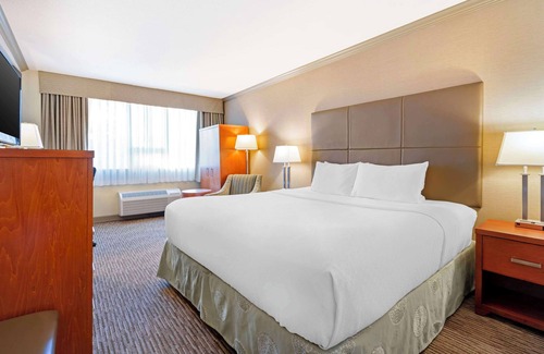 Port Alberni Hotel | Best Western Plus Barclay Hotel