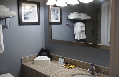 Derrick City Hotel | Best Western Plus Bradford Inn