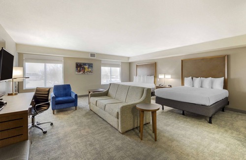 Midway Hotel | Best Western Plus Henderson Hotel