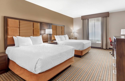 Hinton Hotel | Best Western Plus Hinton Inn & Suites