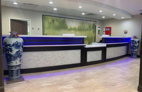 Horseheads Hotel | Best Western Plus Horseheads Inn & Suites