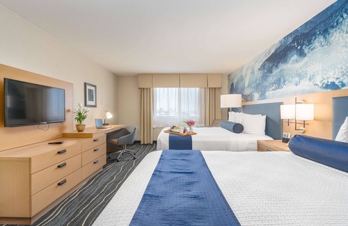 National City Hotel | Best Western Plus Marina Gateway Hotel