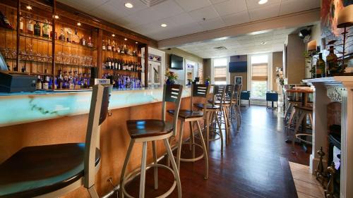 Mentor Hotel | Best Western Plus Mentor-Cleveland Northeast