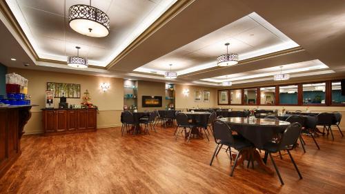 Mentor Hotel | Best Western Plus Mentor-Cleveland Northeast