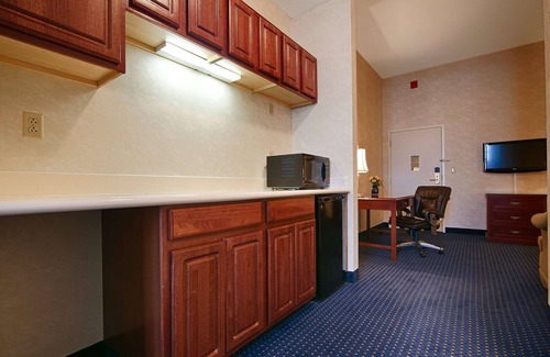 Mentor Hotel | Best Western Plus Mentor-Cleveland Northeast