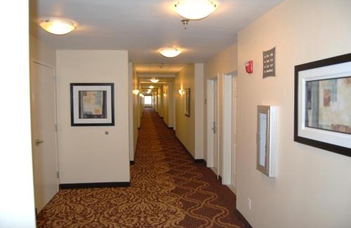 Mascoutah Hotel | Best Western Plus MidAmerica Hotel