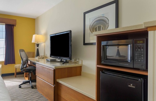 Chehalis Hotel | Best Western Plus Park Place Inn & Suites