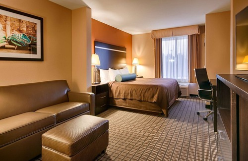 Mitchell Hotel | Best Western Plus Pontoon Beach