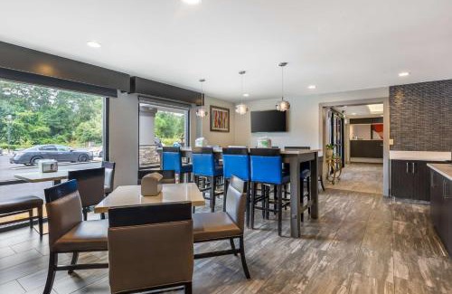 Valley Falls Hotel | Best Western Plus Spartanburg
