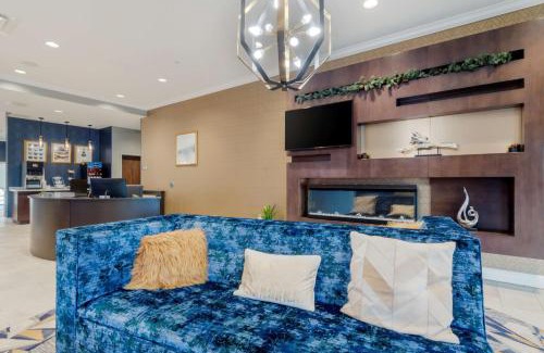 Airport Township Hotel | Best Western Plus St. Louis Airport Hotel