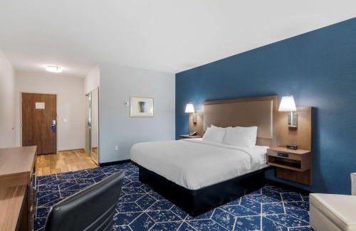 Airport Township Hotel | Best Western Plus St. Louis Airport Hotel