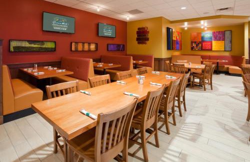 Shoreview Hotel | Best Western Plus St. Paul North/Shoreview
