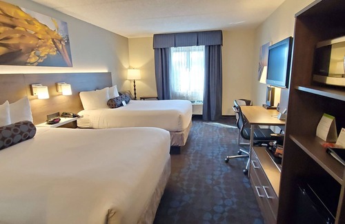 Hallandale Beach Hotel | Best Western Plus Hollywood/Aventura