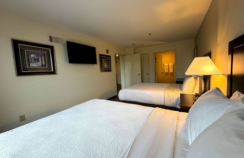 Valdosta Hotel | Best Western Plus Valdosta Hotel & Suites