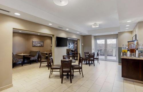 Walkerton Hotel | Best Western Plus Walkerton Hotel & Conference Centre