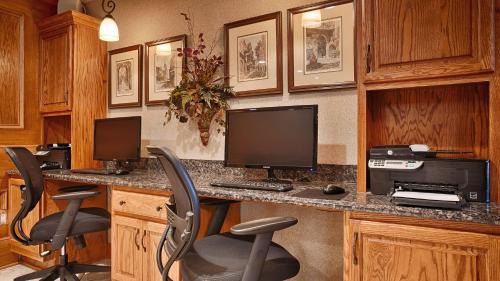 Harvey Hotel | Best Western Plus Westbank