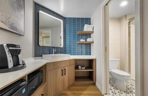 Potsdam Hotel | Best Western Potsdam University Park Inn