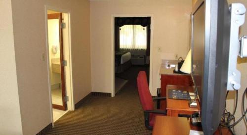 Shelbyville Hotel | Best Western Shelbyville Inn and Suites Celebration Inn