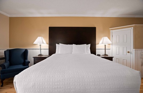 Smiths Falls Hotel | Best Western Smiths Falls Hotel