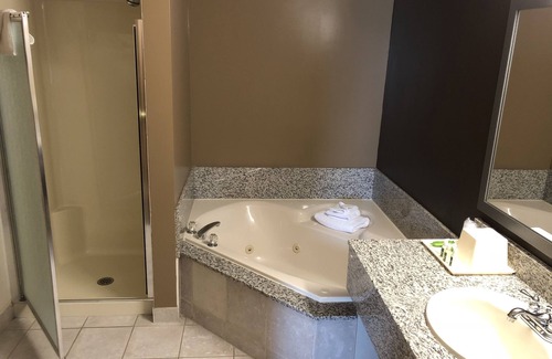Strathmore Hotel | Best Western Strathmore Inn