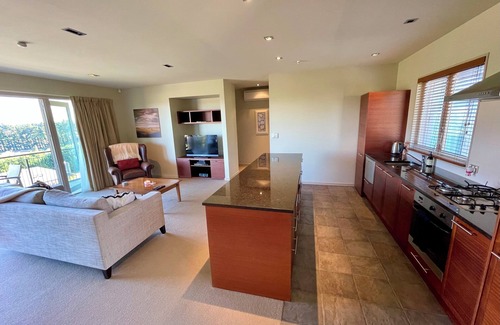 Windwhistle Apartment | Best winter retreat - Perfect for Mt. Hutt!