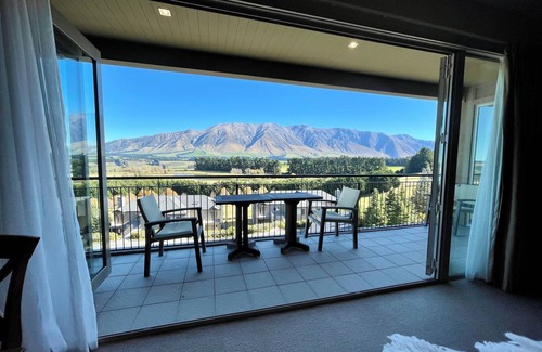 Windwhistle Apartment | Best winter retreat - Perfect for Mt. Hutt!