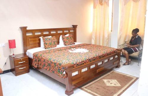 Adentan Hotel | Bethel Heights Hotel