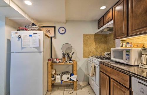 Bethesda Apartment | Bethesda Apartment + Yard ~ 9 Mi to D.C.