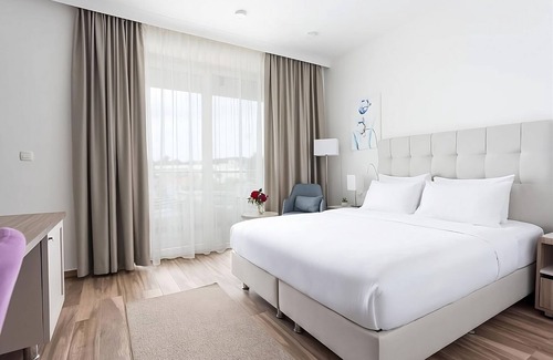 Ulcinj Hotel | Better Choice for your Vacation! Comfortable 2BR Suite!Beachfront, Outdoor Pools