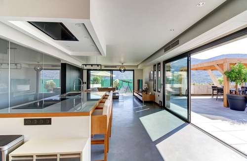 Saint-Martin-du-Var Villa | Between Nice and Monaco, peace and breathtaking views