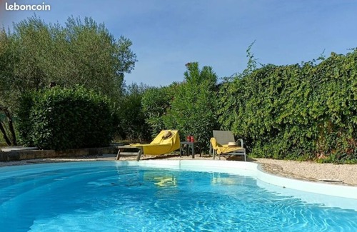 Castillon-du-Gard Apartment | Between Pont du Gard and Uzès