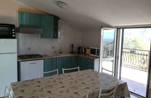 Colfelice Apartment | Between (Rome, Tivoli Fountain, Pompeii, Caserta Palace, Capri, Sorrento)