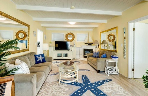 Oceano House | Between the Dunes Breezy Beachfront Oceano Home!