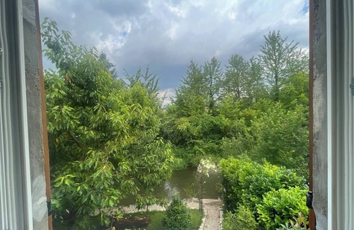 Plobsheim Apartment | Between town and country - garden with river