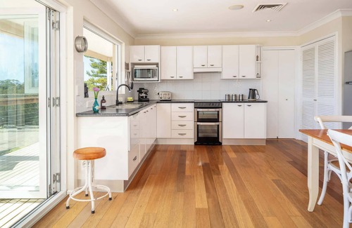 Tuross Head House | Between Two Lakes @ Tuross Head