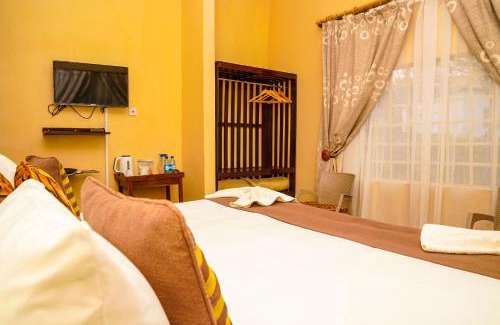 Kasane Bed & Breakfast | Beulah Court Vineyard