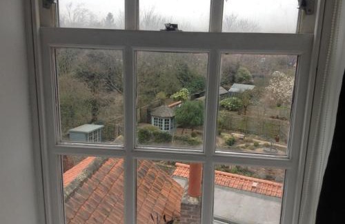 Beverley House | Beverley Budget Inn