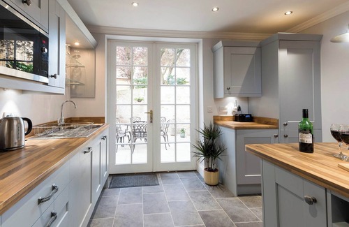 Beverley Cottage | Beverley Minster House