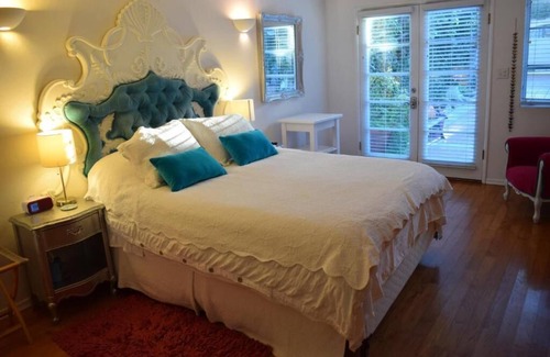 Pico - Robertson House | Beverly Hills Celebrity Home