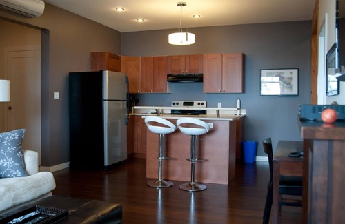 Powell River Hotel | Beyond Bliss Hotel Suites