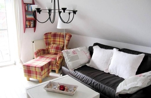 Ditzum Apartment | Bezaubernde Ferienwohnung OG im Schwalbennest Ditzum - Aussicht, Ruhe, Erholung!