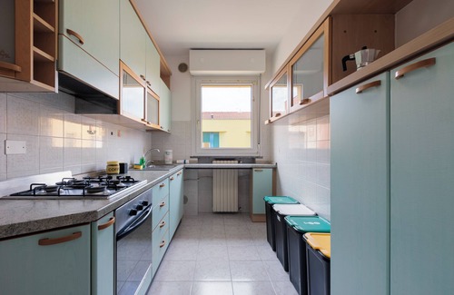 Grassobbio Apartment | BGY Colorful Home - One Bedroom Apartment, Sleeps 4