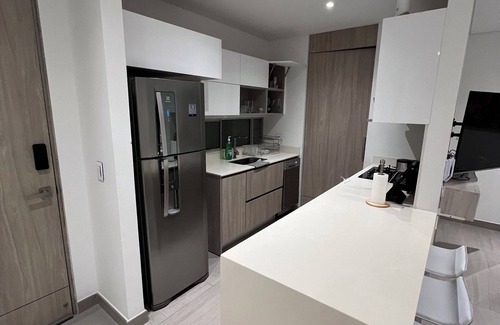 Barranquilla Apartment | BH-801 DISTRITO 90 LUXURY SUITE /WiFi /FAST /A/C
