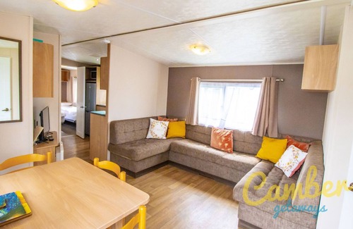 St Mary's Bay Apartment | BH07 - Marlie Farm Holiday Park - 4 Bedrooms - Sleep 10
