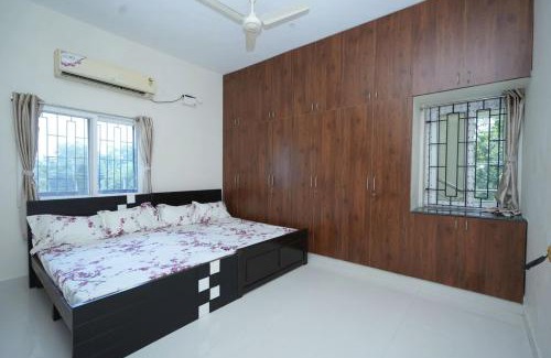 Tiruchanur House | Bhakti Bliss Homestay - Entire Building For Rent