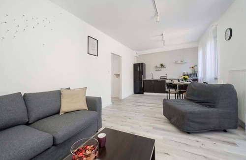 Fabryczna Apartment | Białowieska 26A | Stylish Apartment | Wi-Fi